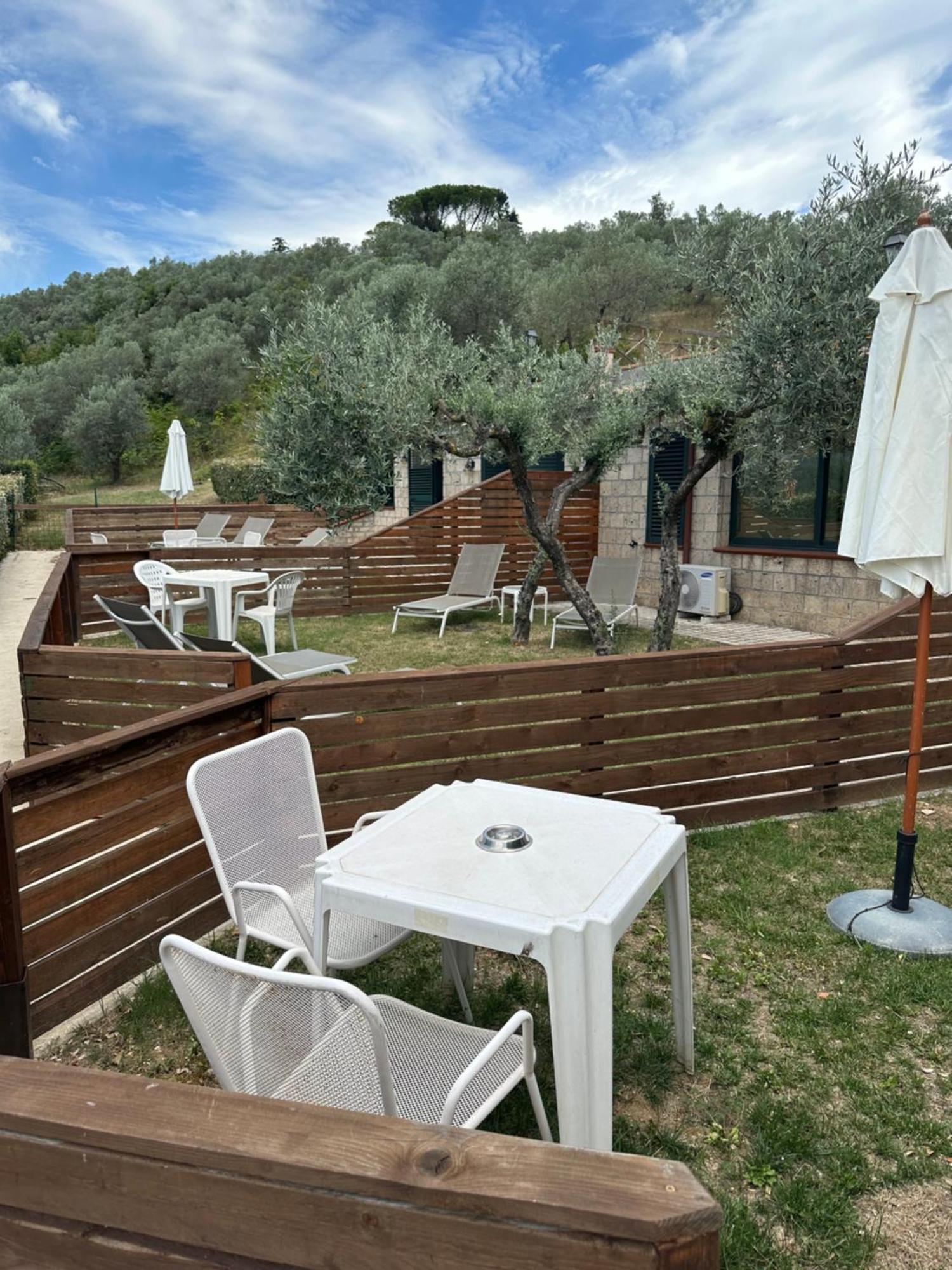 Hotel Villa De Santis Montefranco Eksteriør bilde